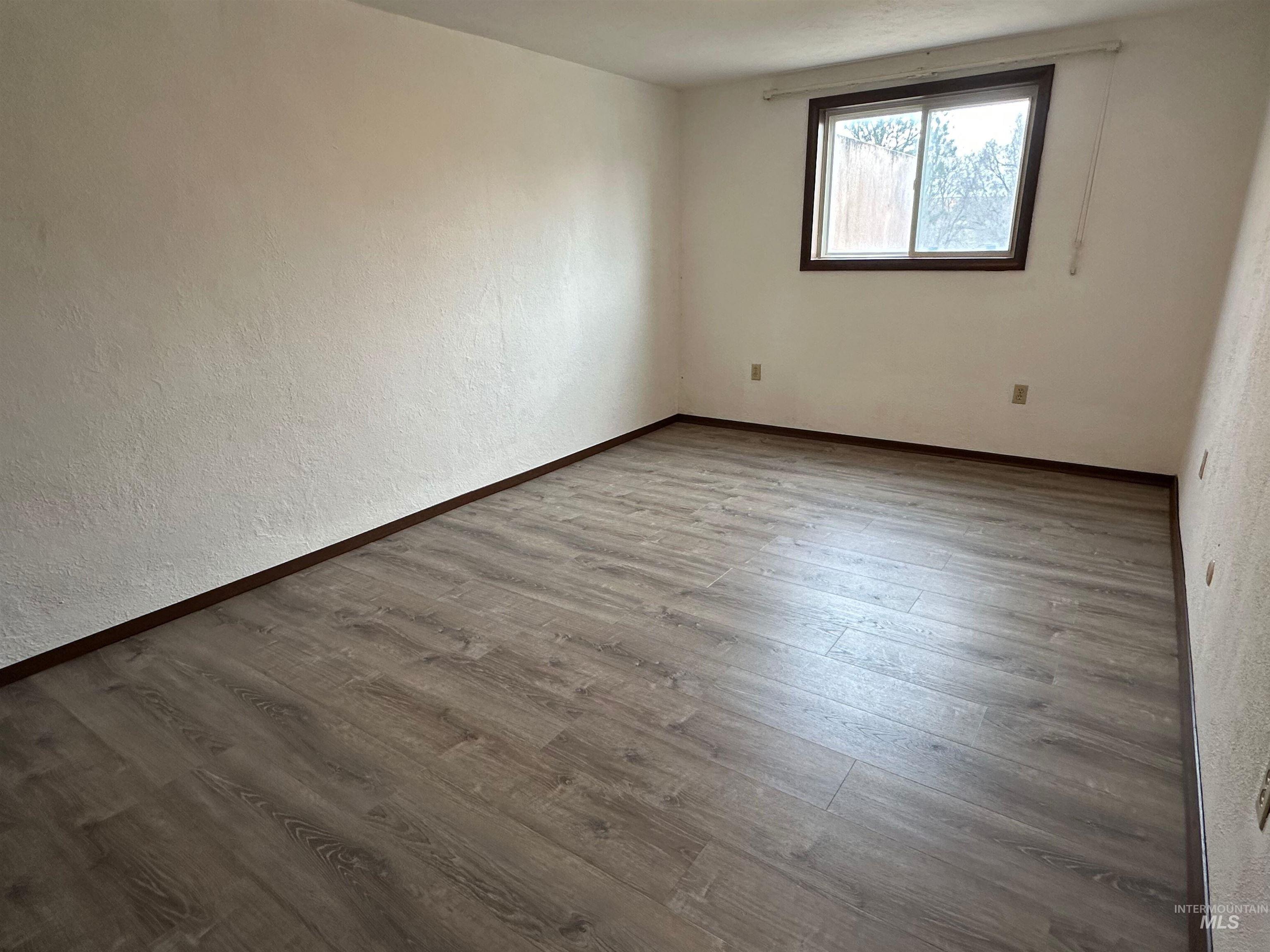 2891 E Murphy Springs Rd