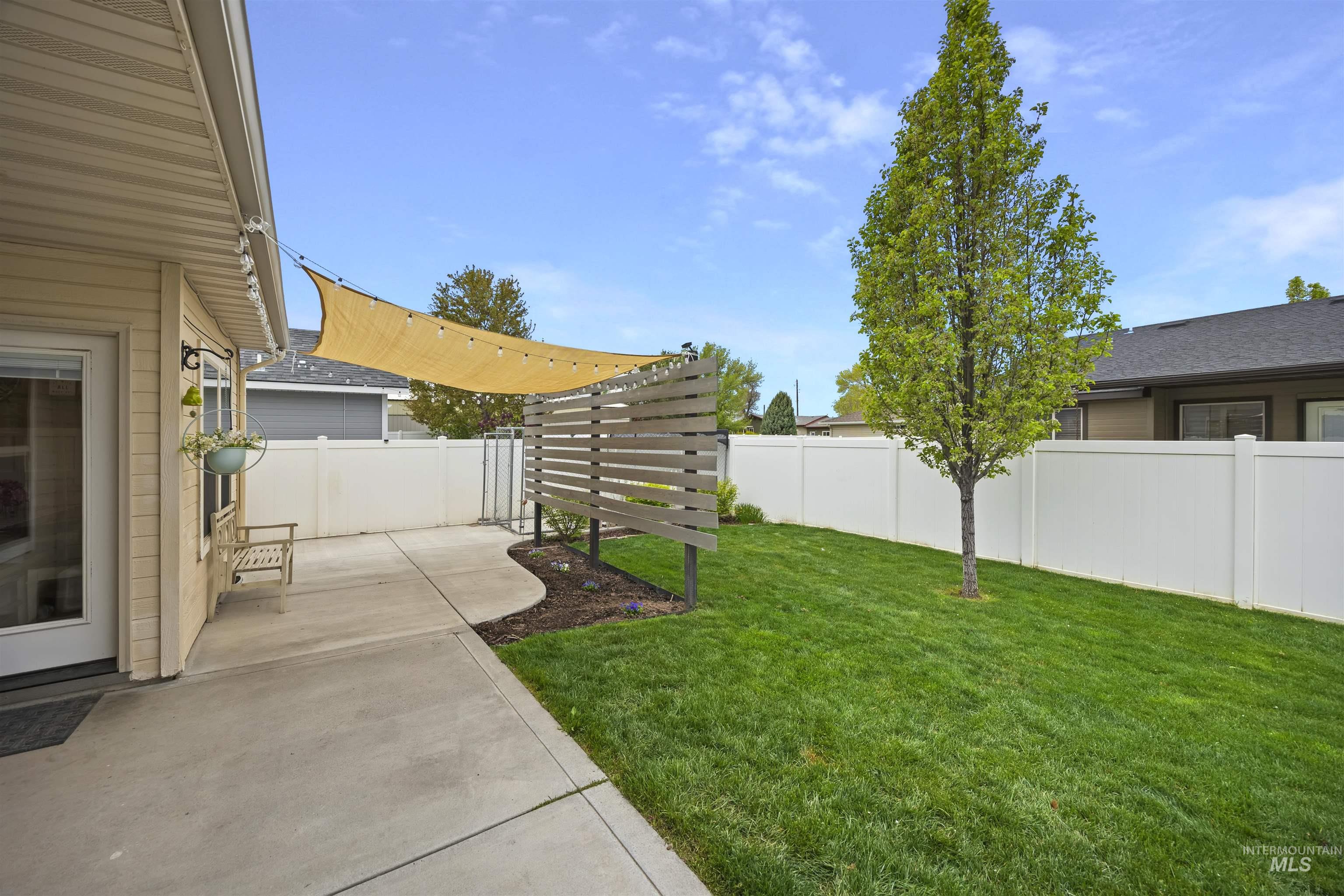 2341 Independence St