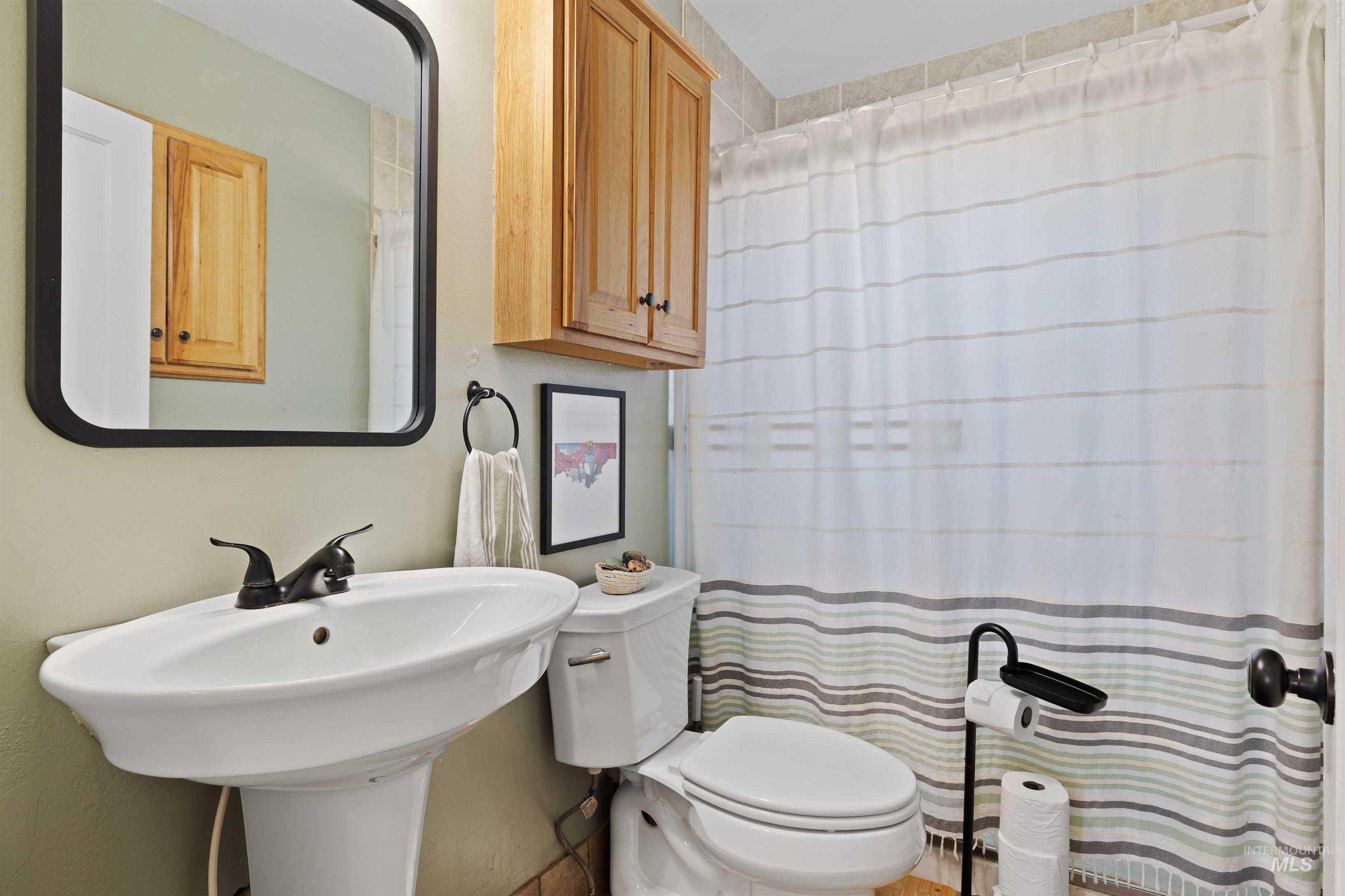 1339 S Washington St