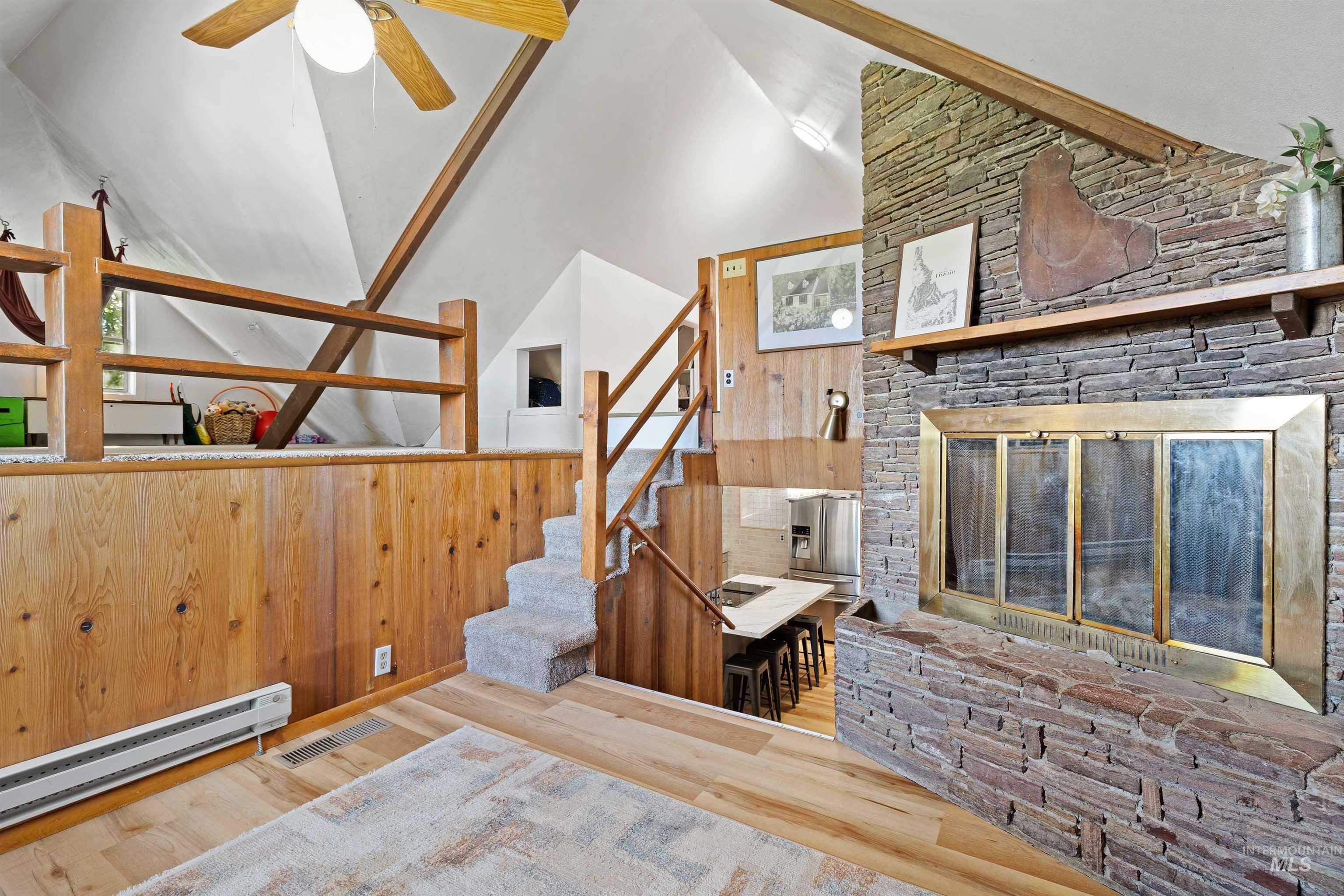 1339 S Washington St