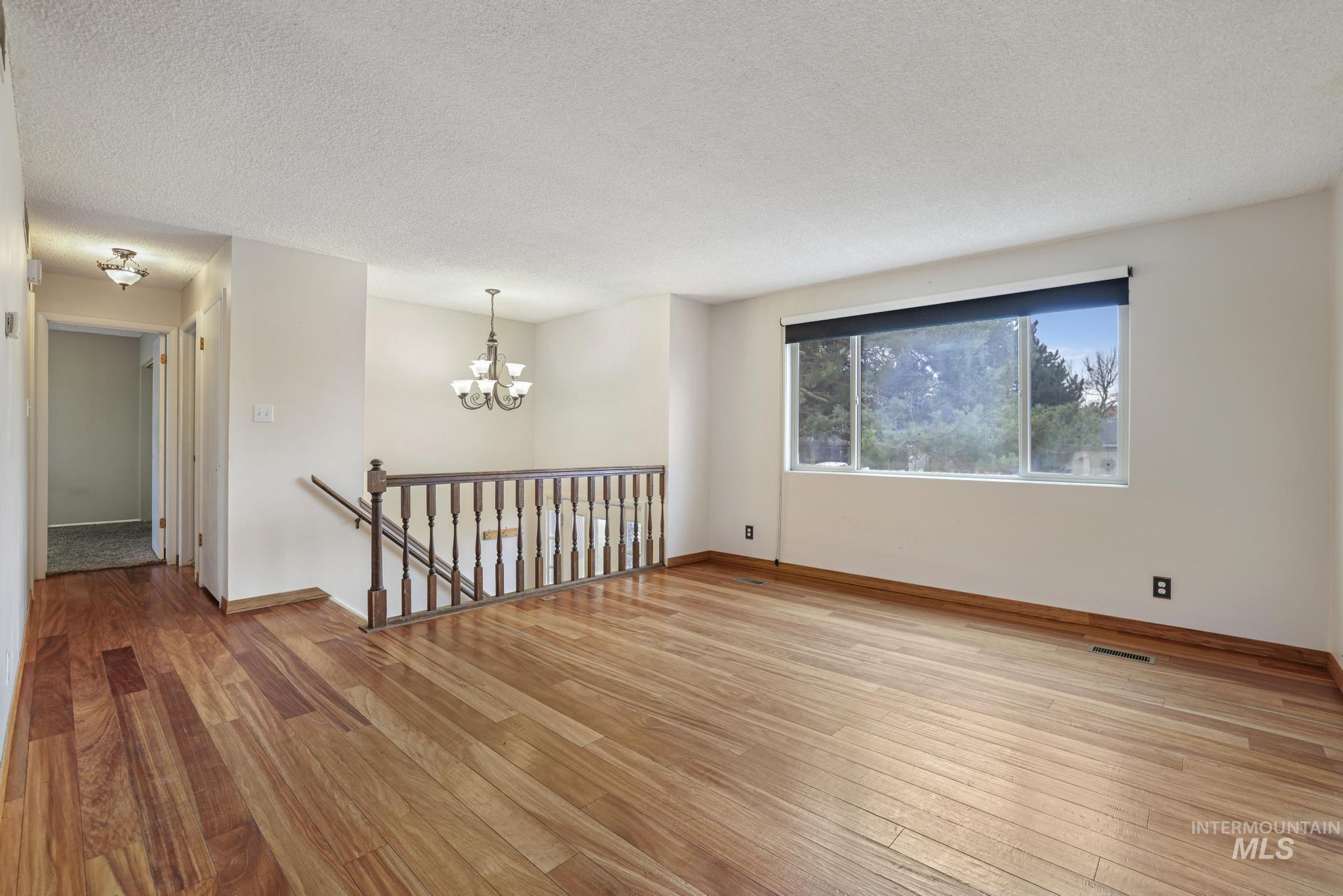 462 Parkway Circle