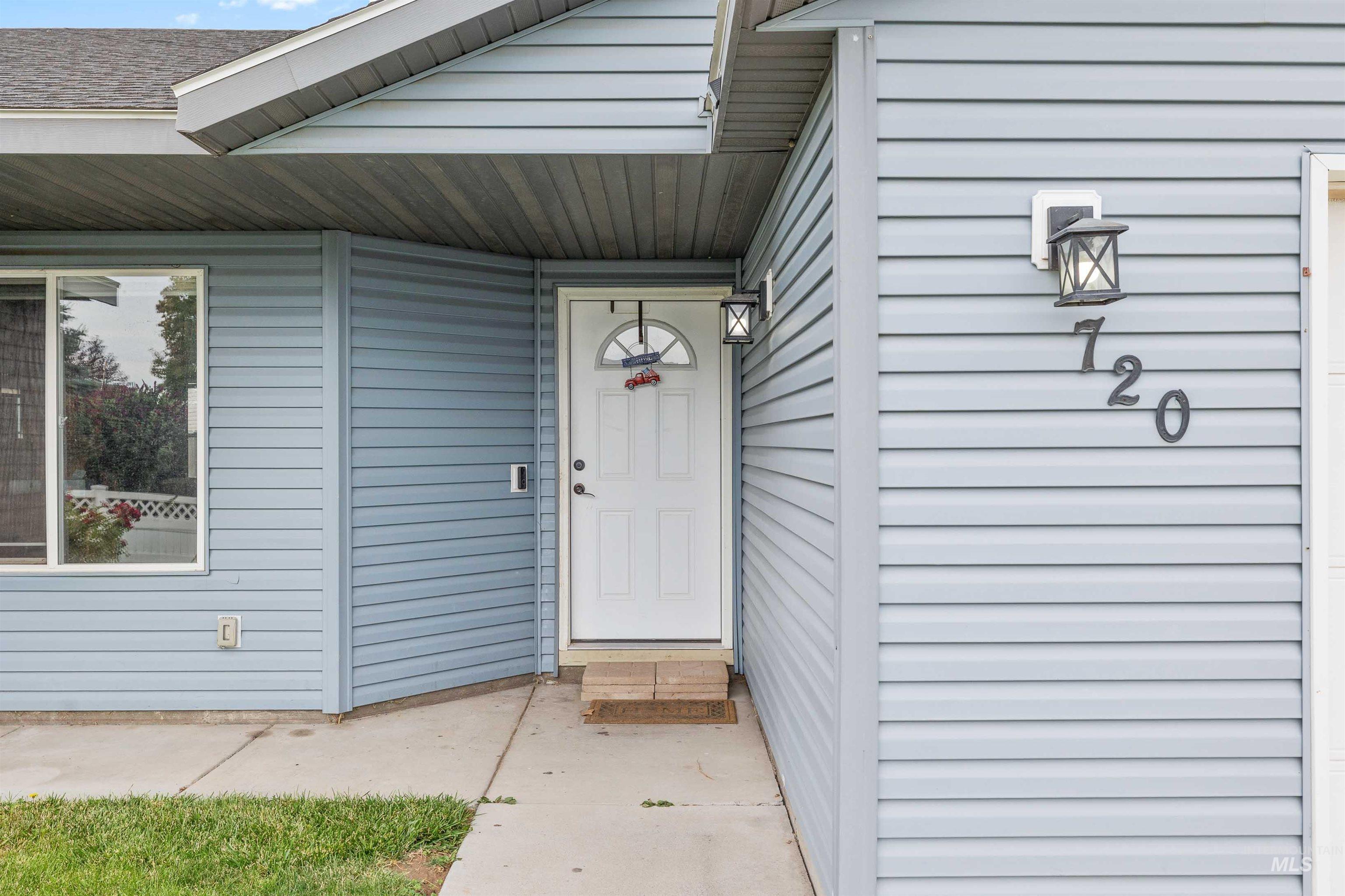 720 Aiken Circle