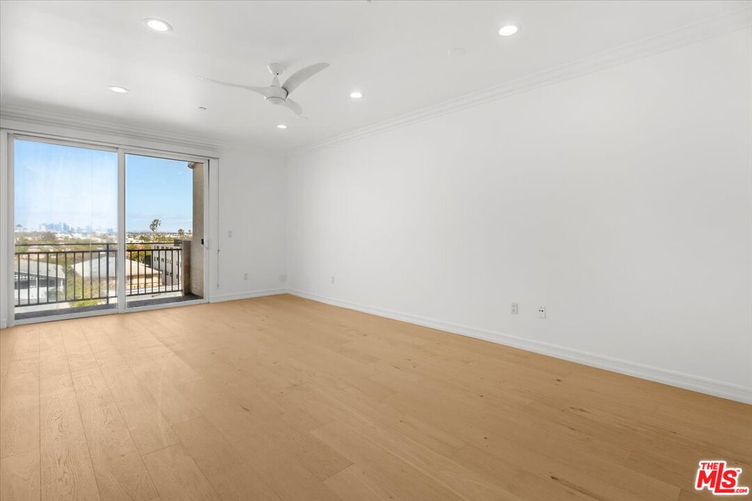 1450 S Beverly Dr Unit: 404