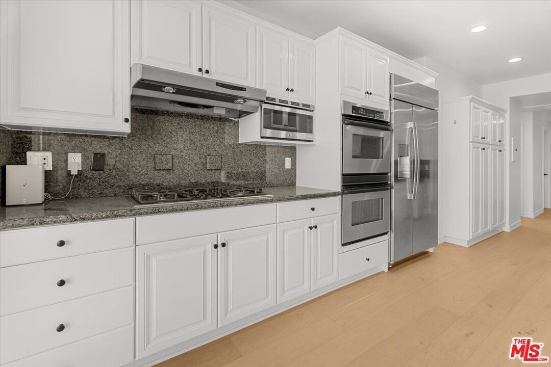 1450 S Beverly Dr Unit: 404