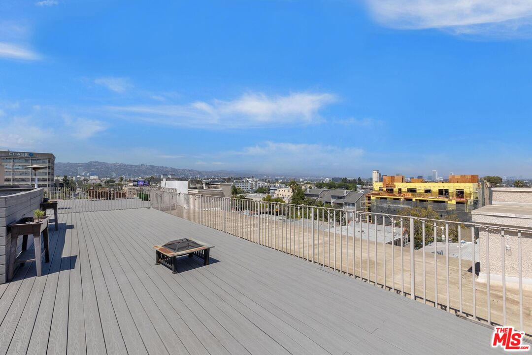 1450 S Beverly Dr Unit: 404