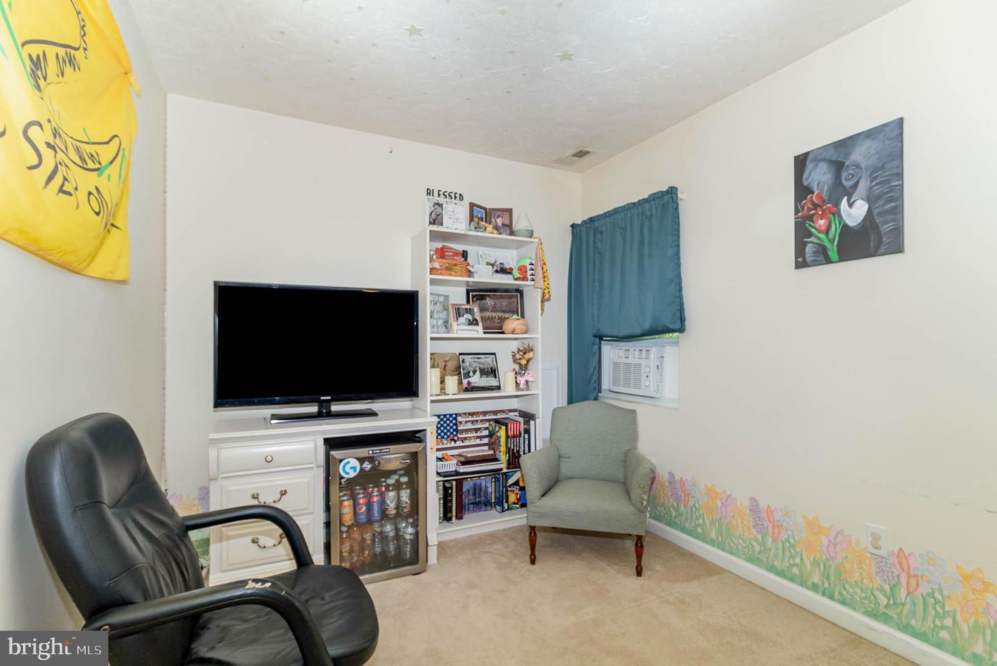 2275 Old Harrisburg Rd