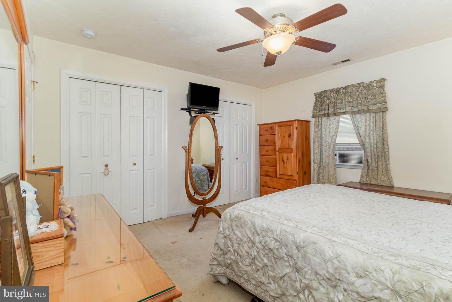 2275 Old Harrisburg Rd