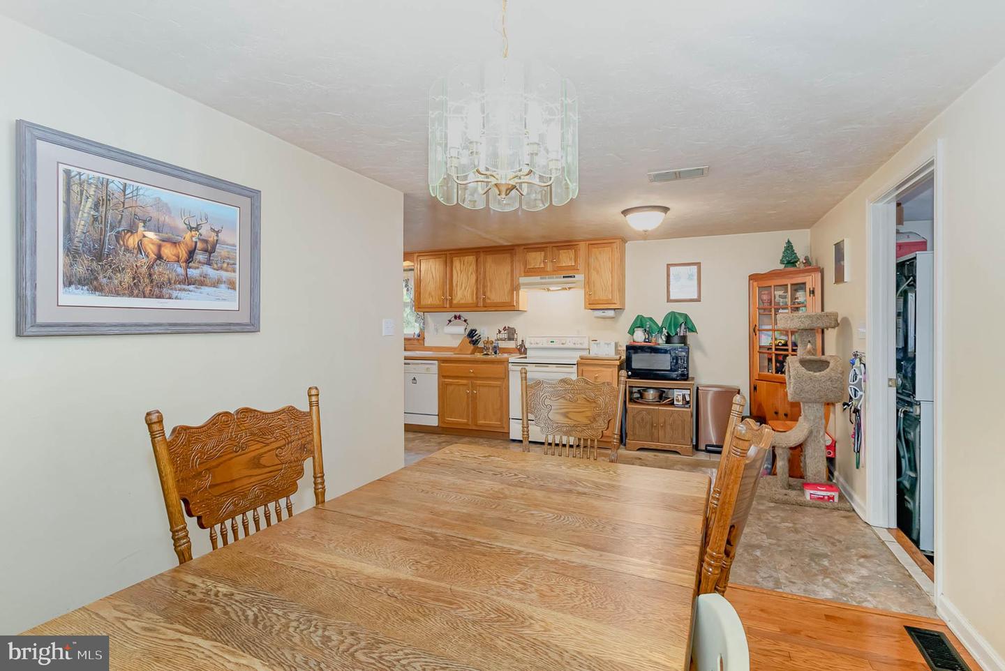 2275 Old Harrisburg Rd