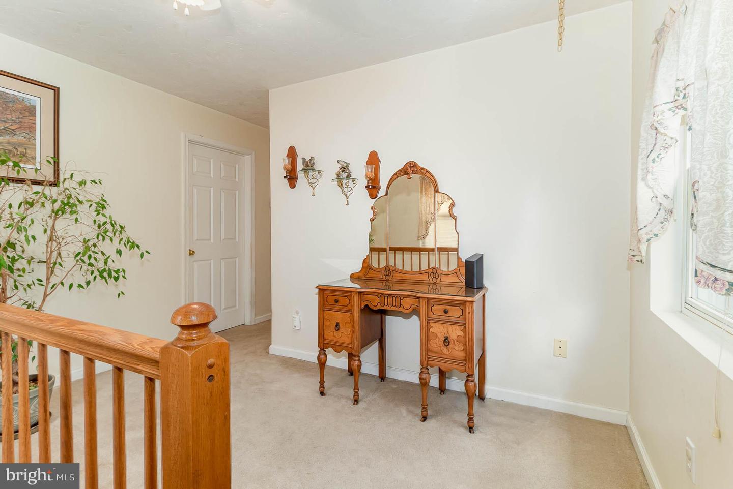 2275 Old Harrisburg Rd