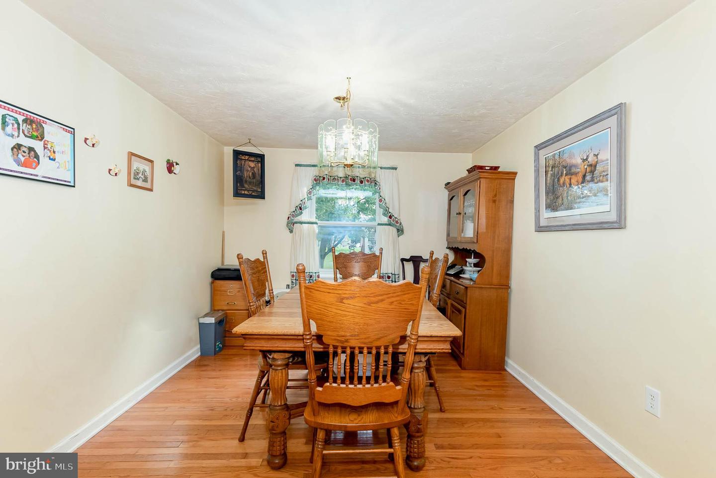 2275 Old Harrisburg Rd