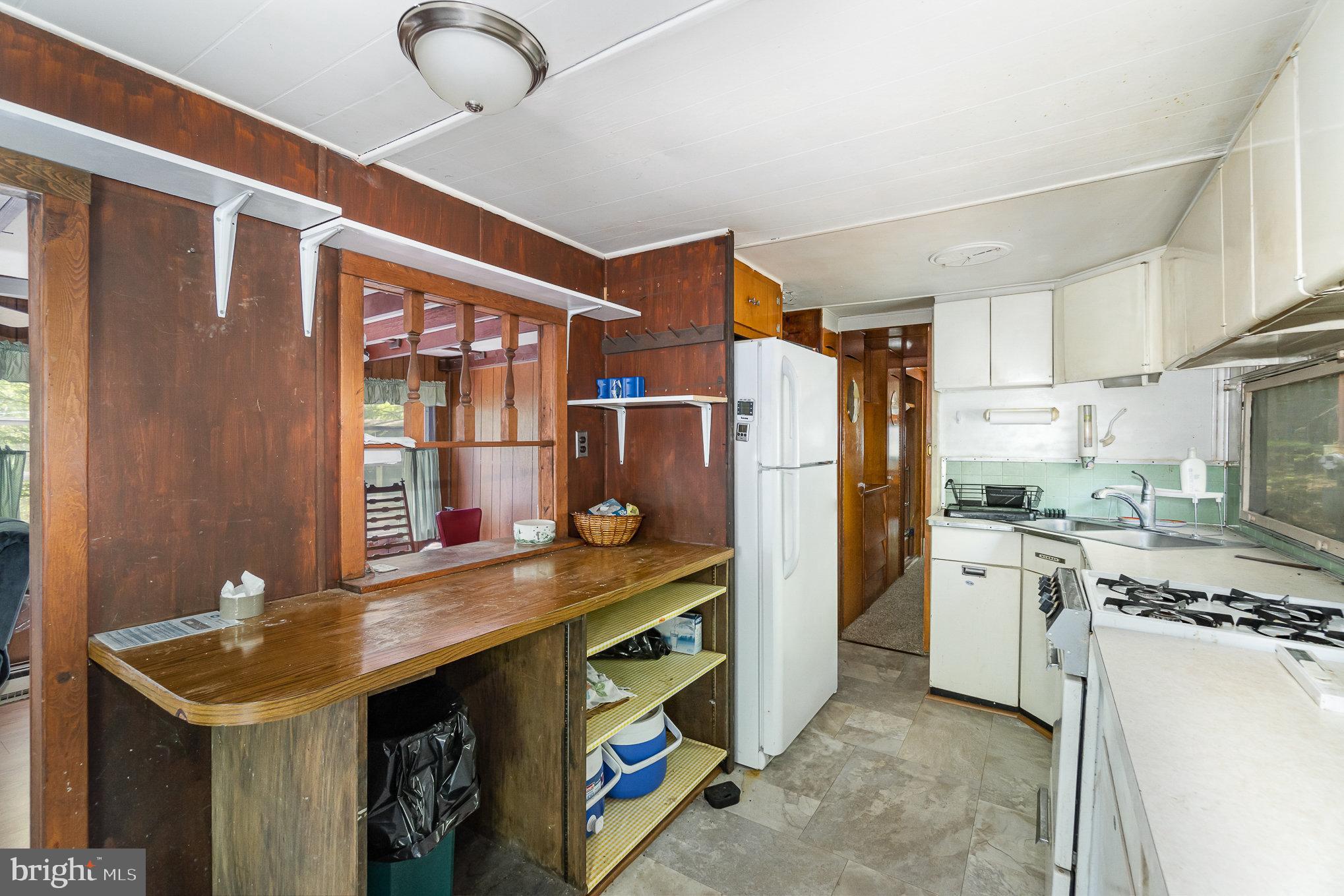80 Pine Tree Trl