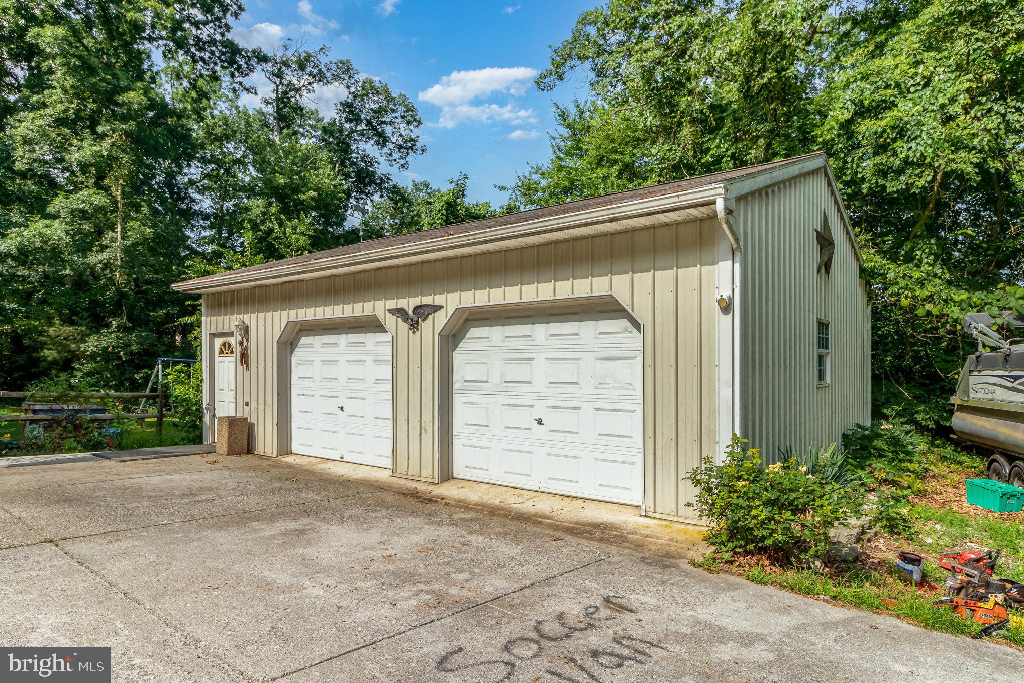 300 E Company Farm Rd