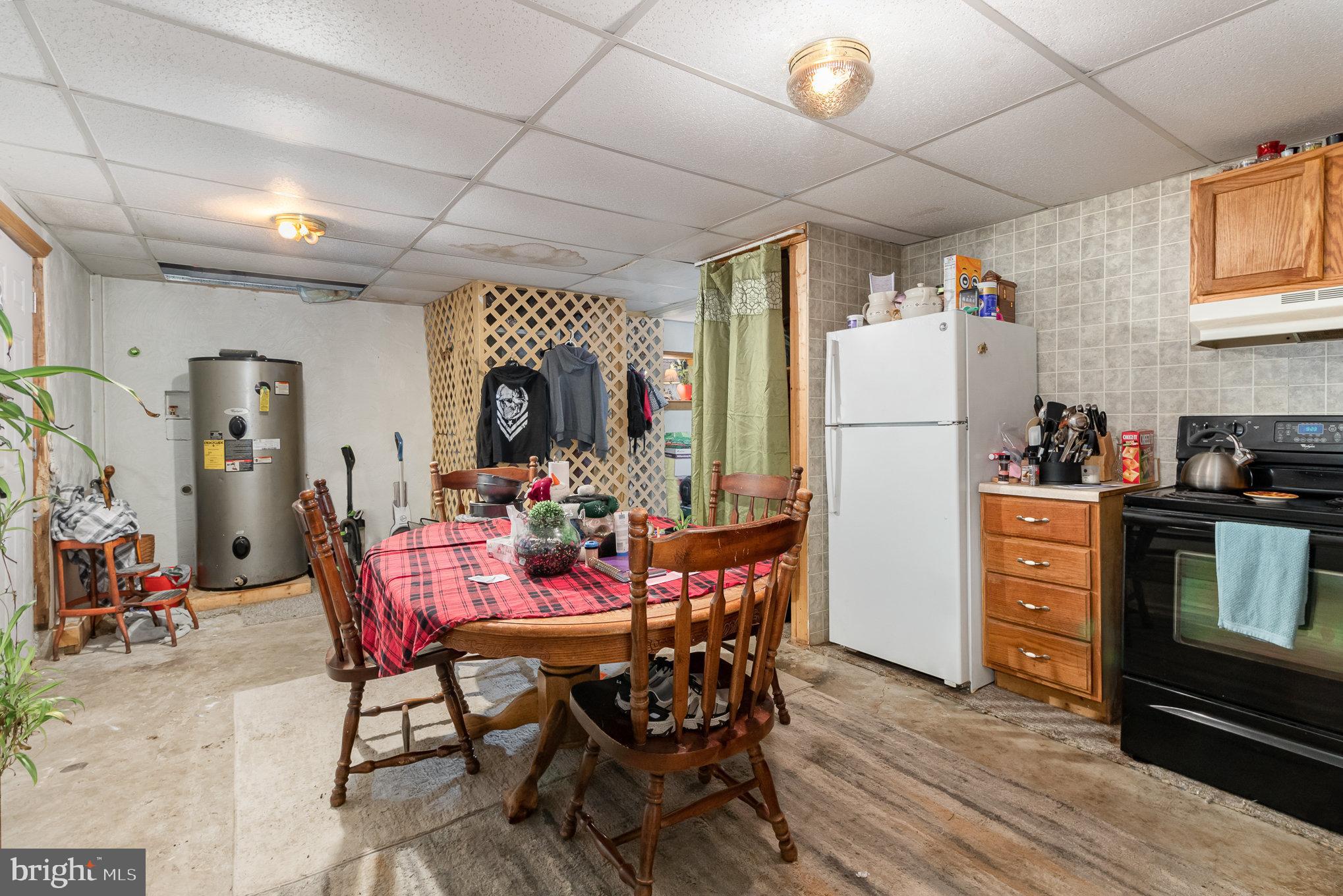 300 E Company Farm Rd