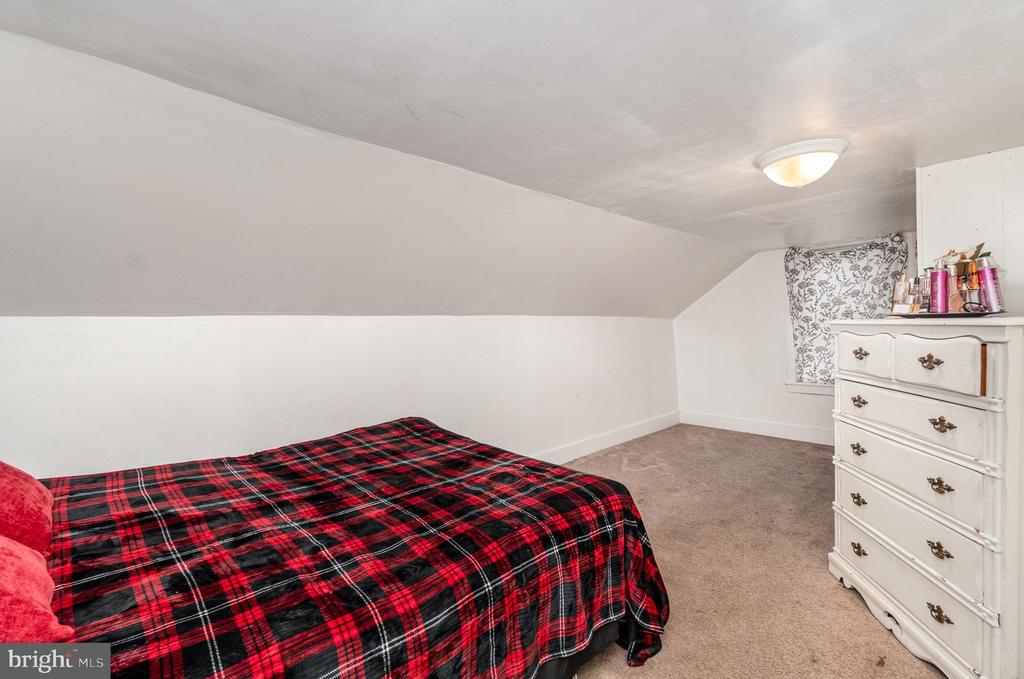 498 Tillietown Rd