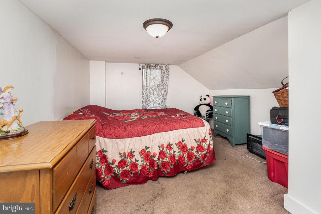 498 Tillietown Rd