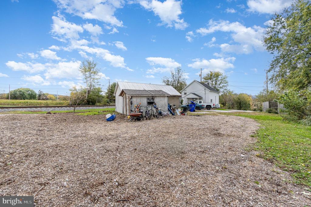 498 Tillietown Rd