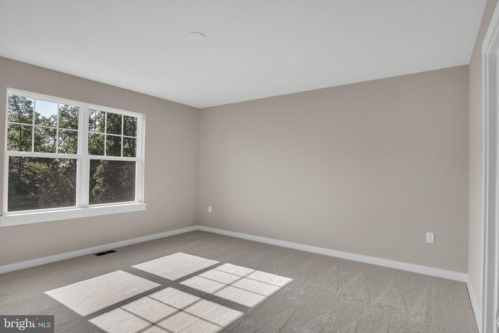 145 TAMMY DRIVE