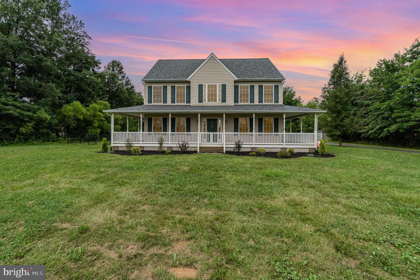 85 Saint Johns Rd W