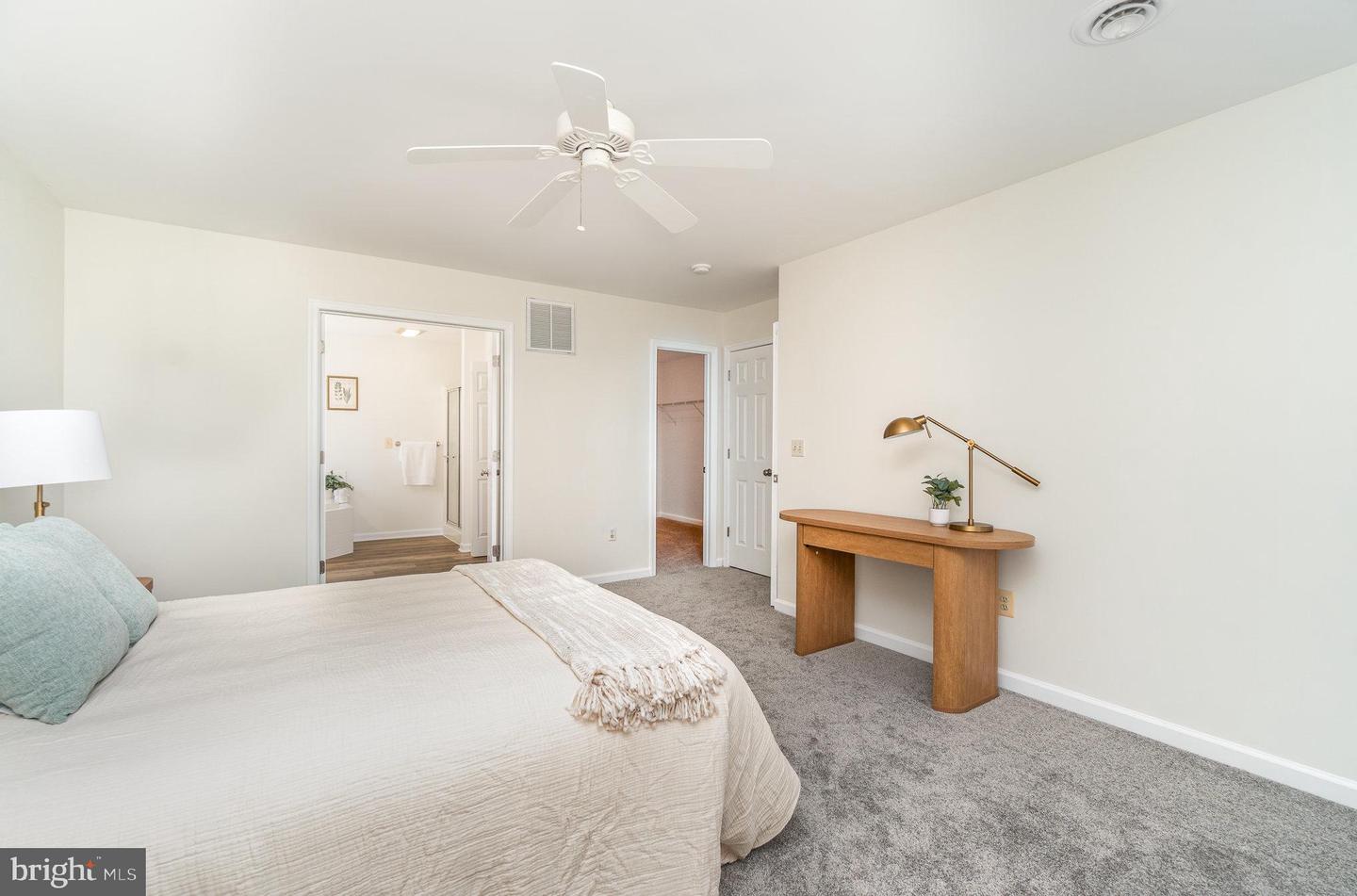 85 Saint Johns Rd W