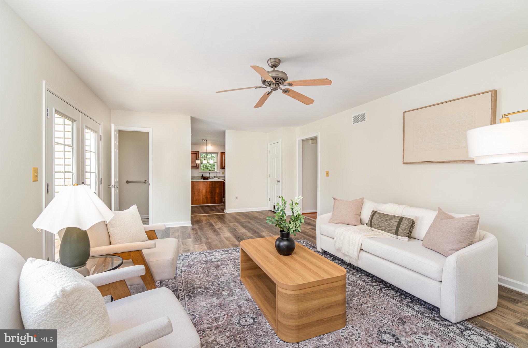 85 Saint Johns Rd W
