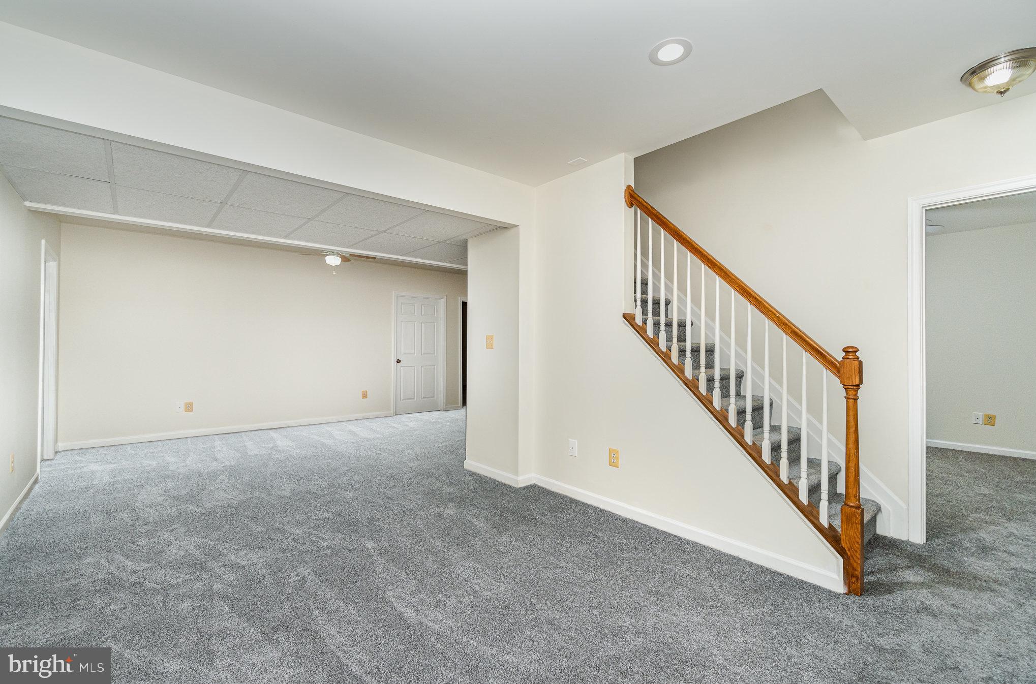 85 Saint Johns Rd W