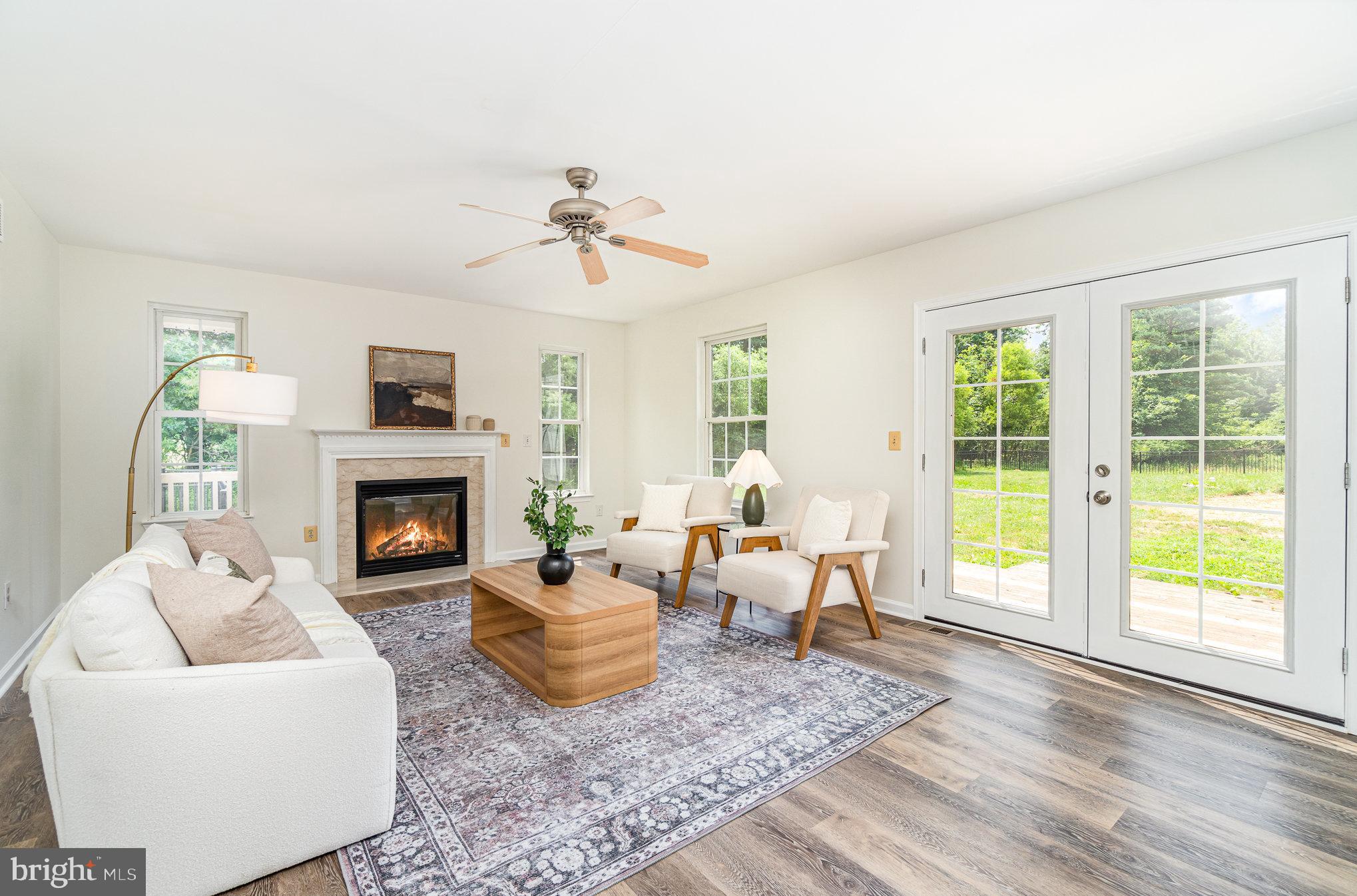 85 Saint Johns Rd W