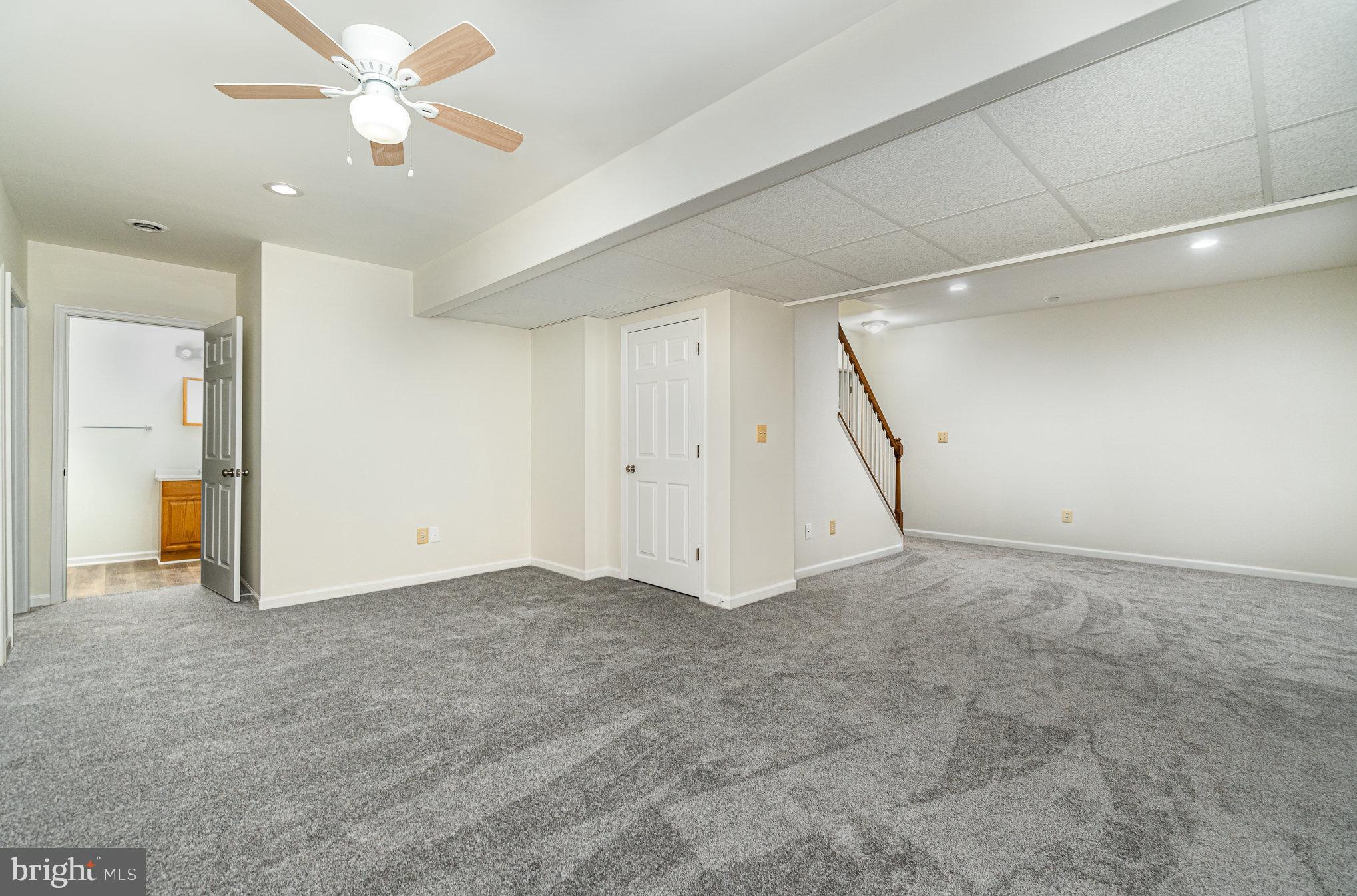 85 Saint Johns Rd W