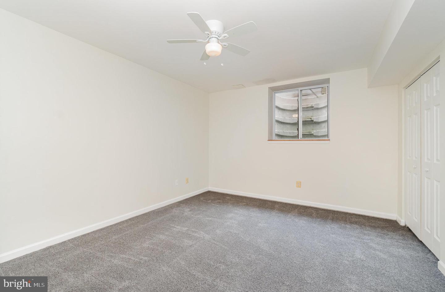 85 Saint Johns Rd W