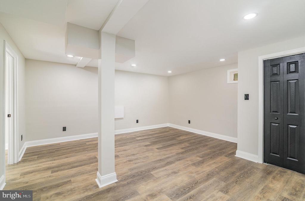 17 CONNIE TRAIL