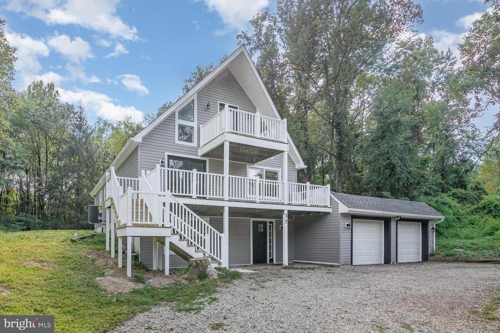 17 CONNIE TRAIL