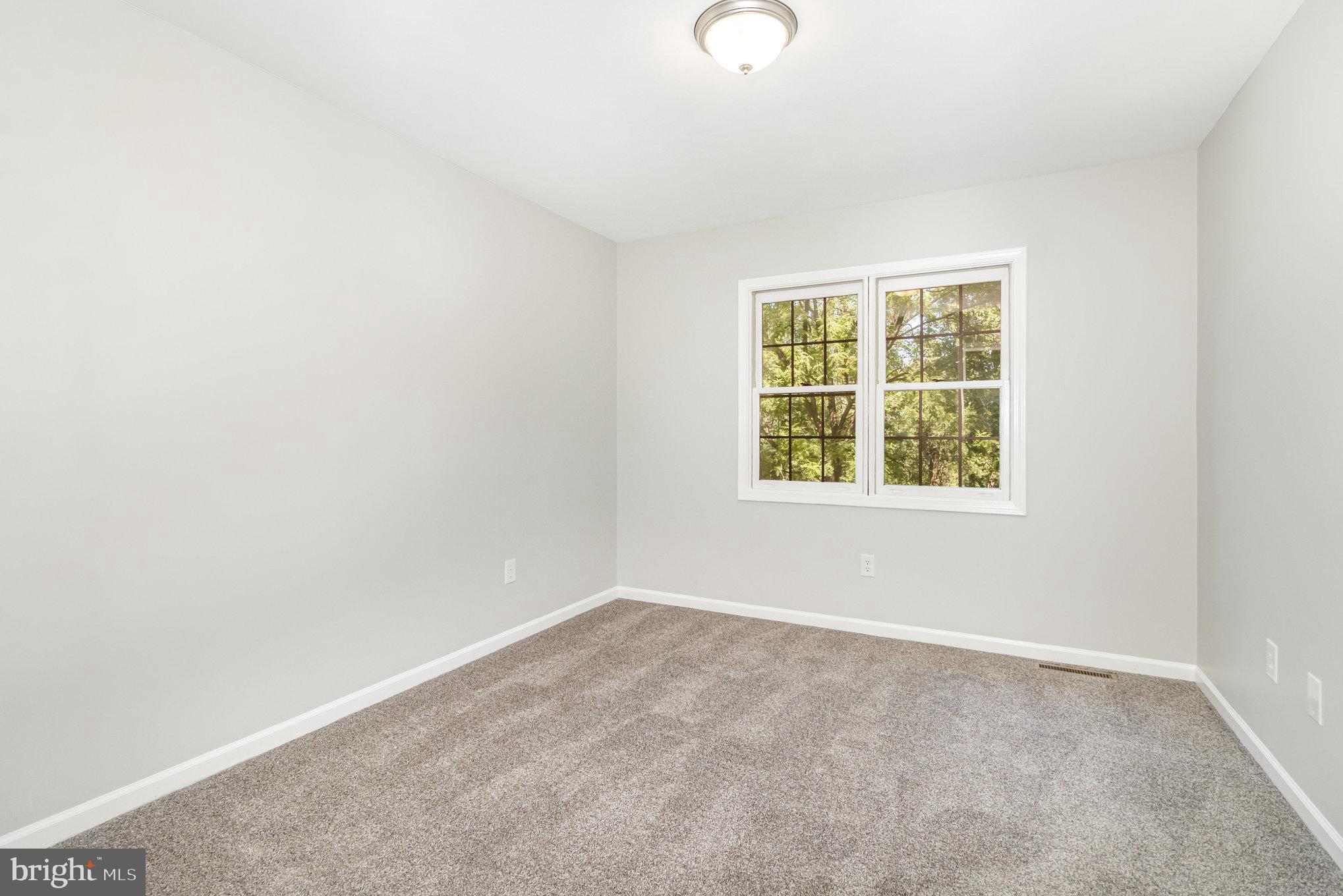 31 EAGLES TRAIL