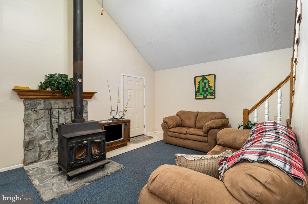76 PHEASANT TRAIL
