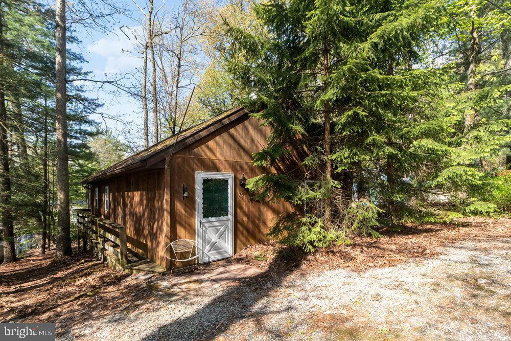 76 PHEASANT TRAIL