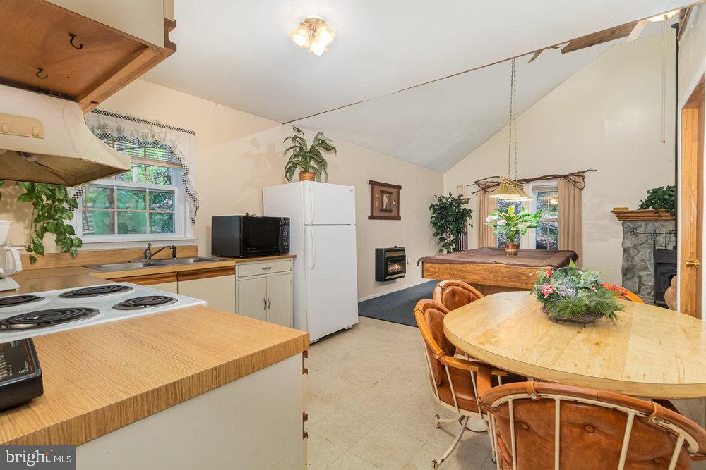 76 PHEASANT TRAIL