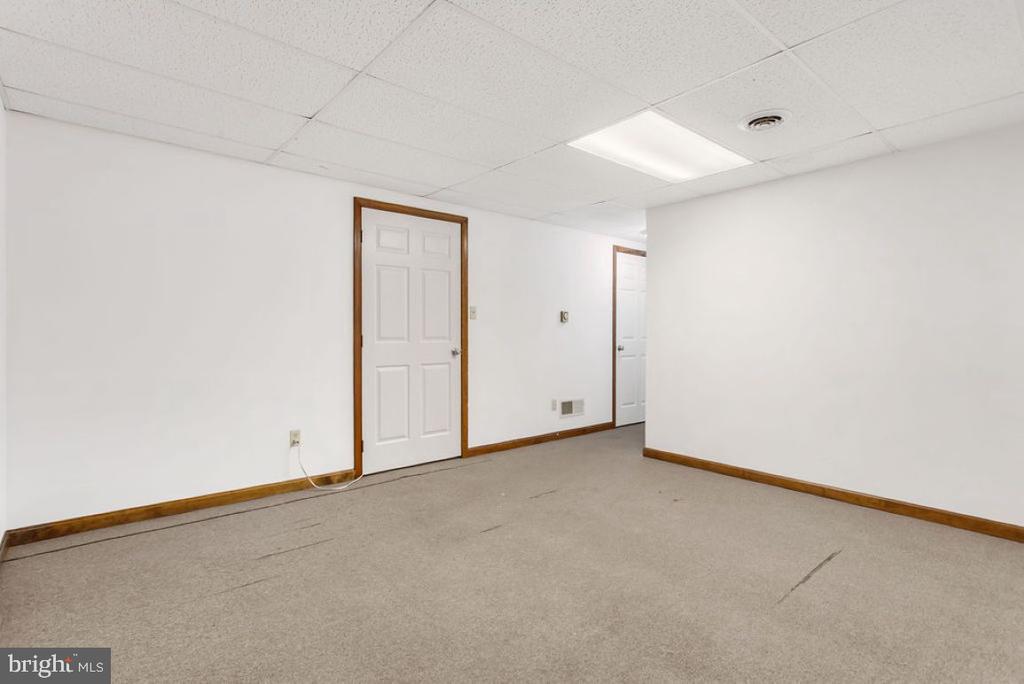 10 HOMESTEAD DRIVE