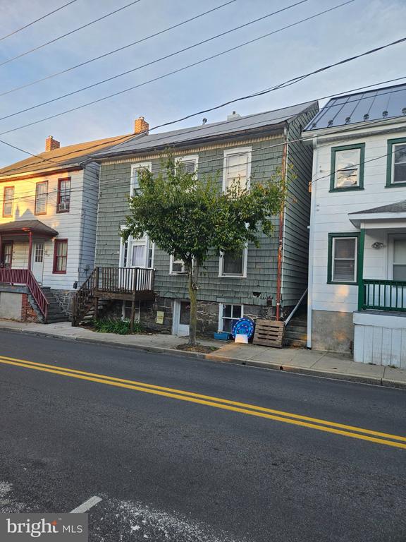 240 S WASHINGTON STREET