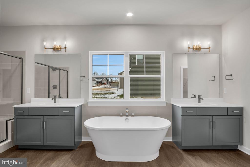 309 DEERFIELD LANE