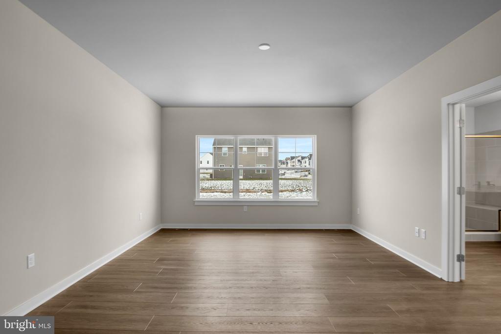 309 DEERFIELD LANE