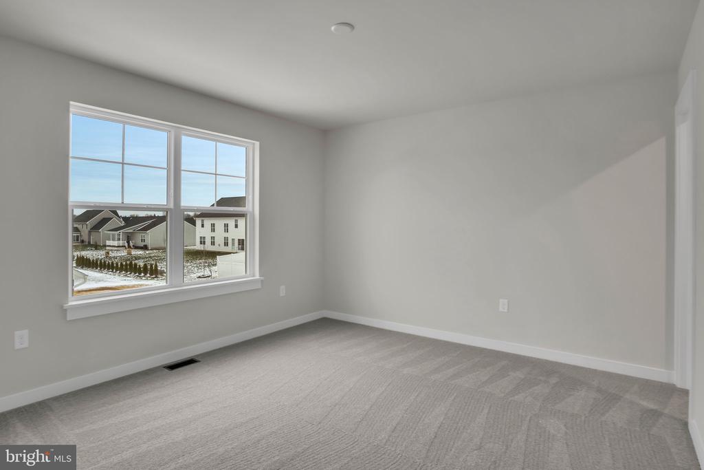 309 DEERFIELD LANE