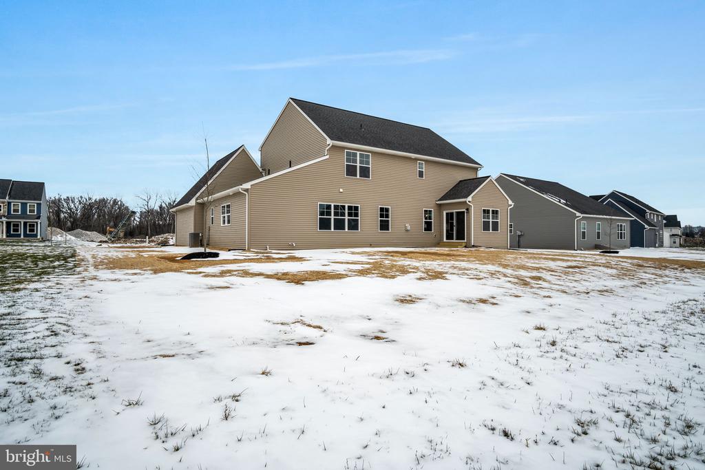 309 DEERFIELD LANE