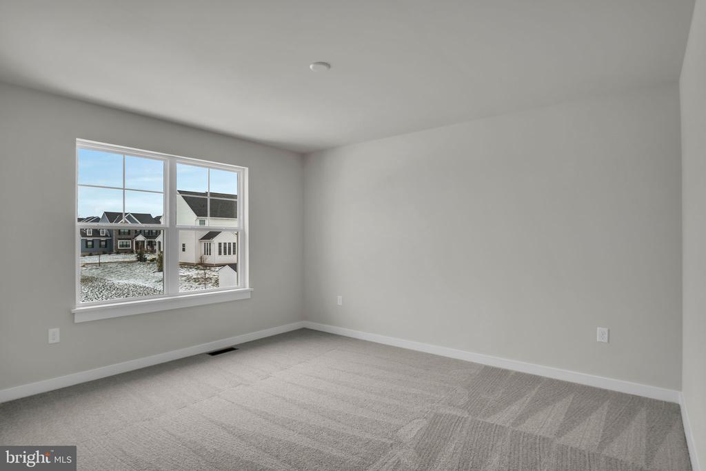 309 DEERFIELD LANE