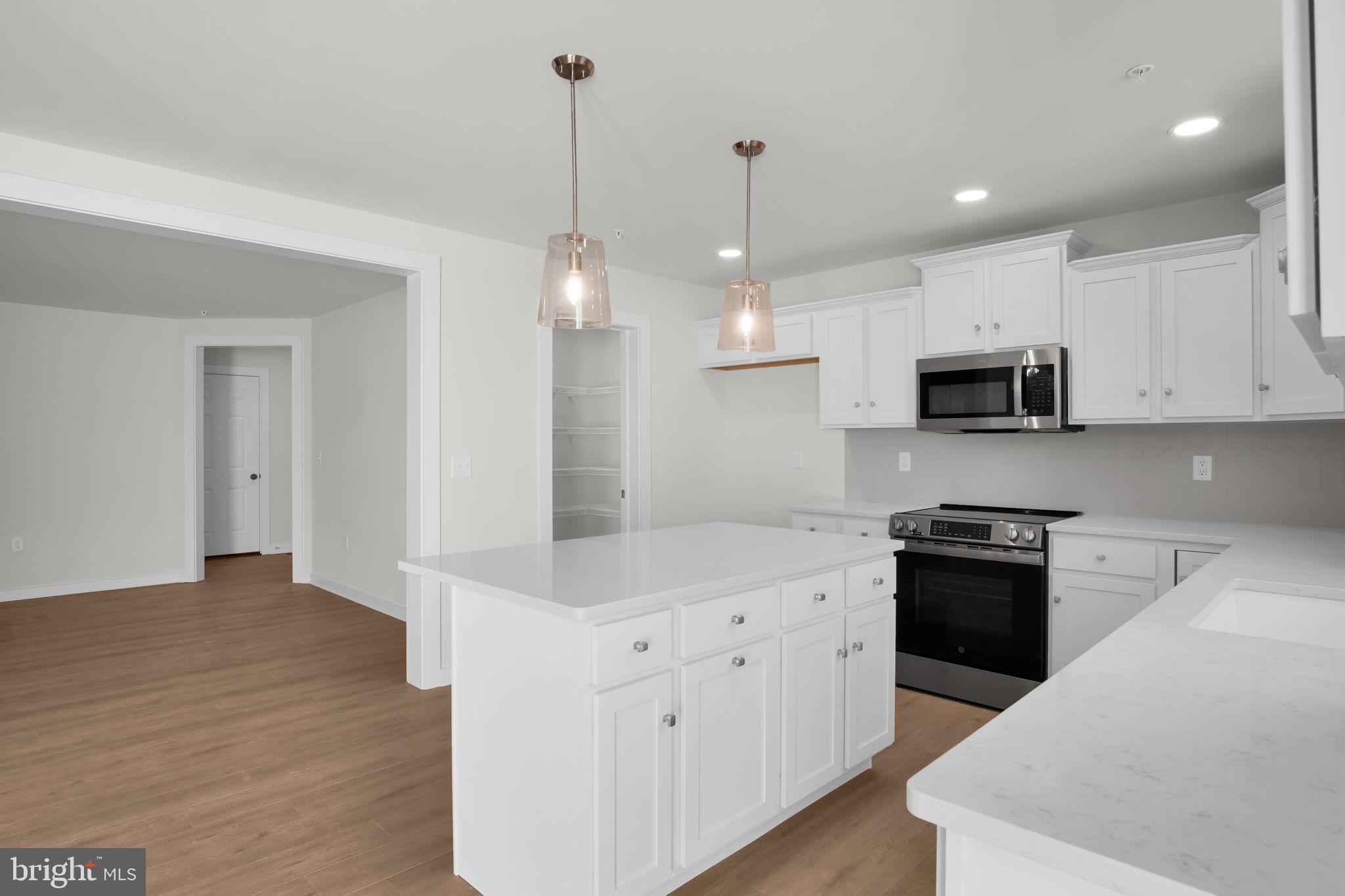 1020 BLACKSTONE RUN