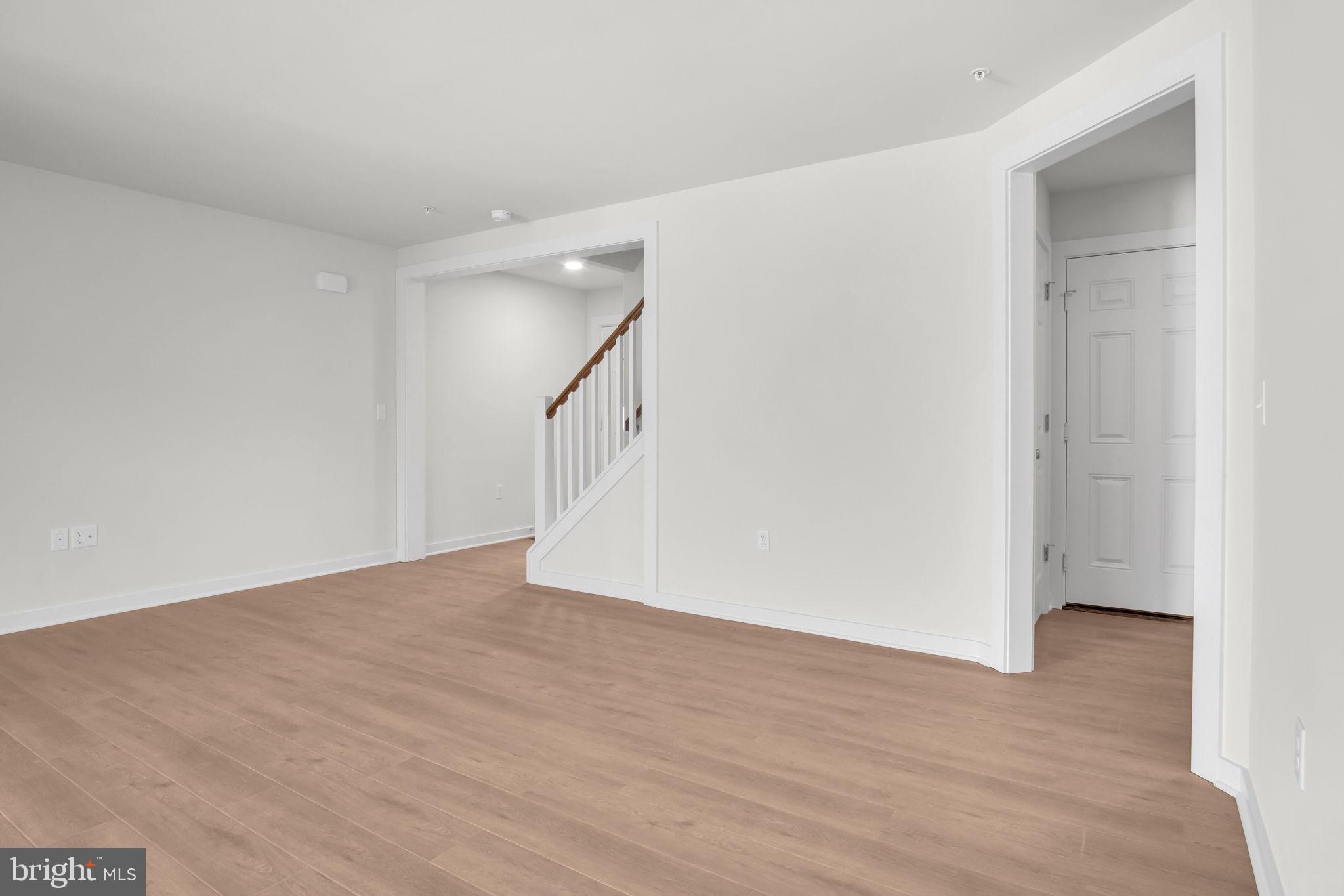 1020 BLACKSTONE RUN