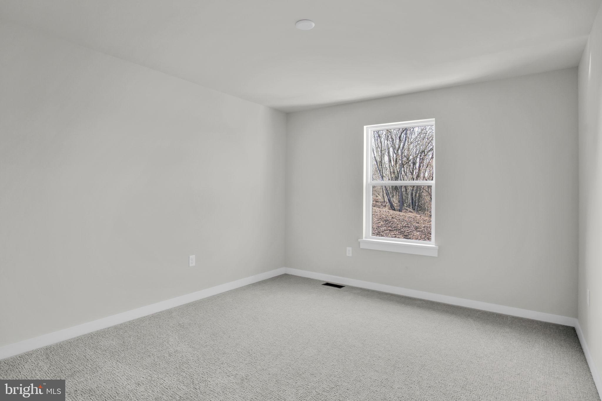 1020 BLACKSTONE RUN
