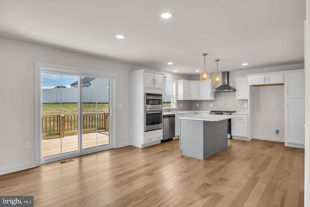 891 ASHFIELD DRIVE