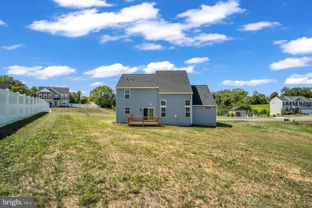 891 ASHFIELD DRIVE