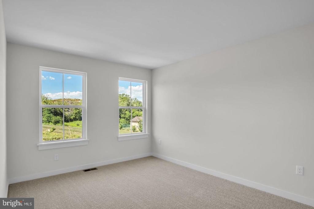 891 ASHFIELD DRIVE
