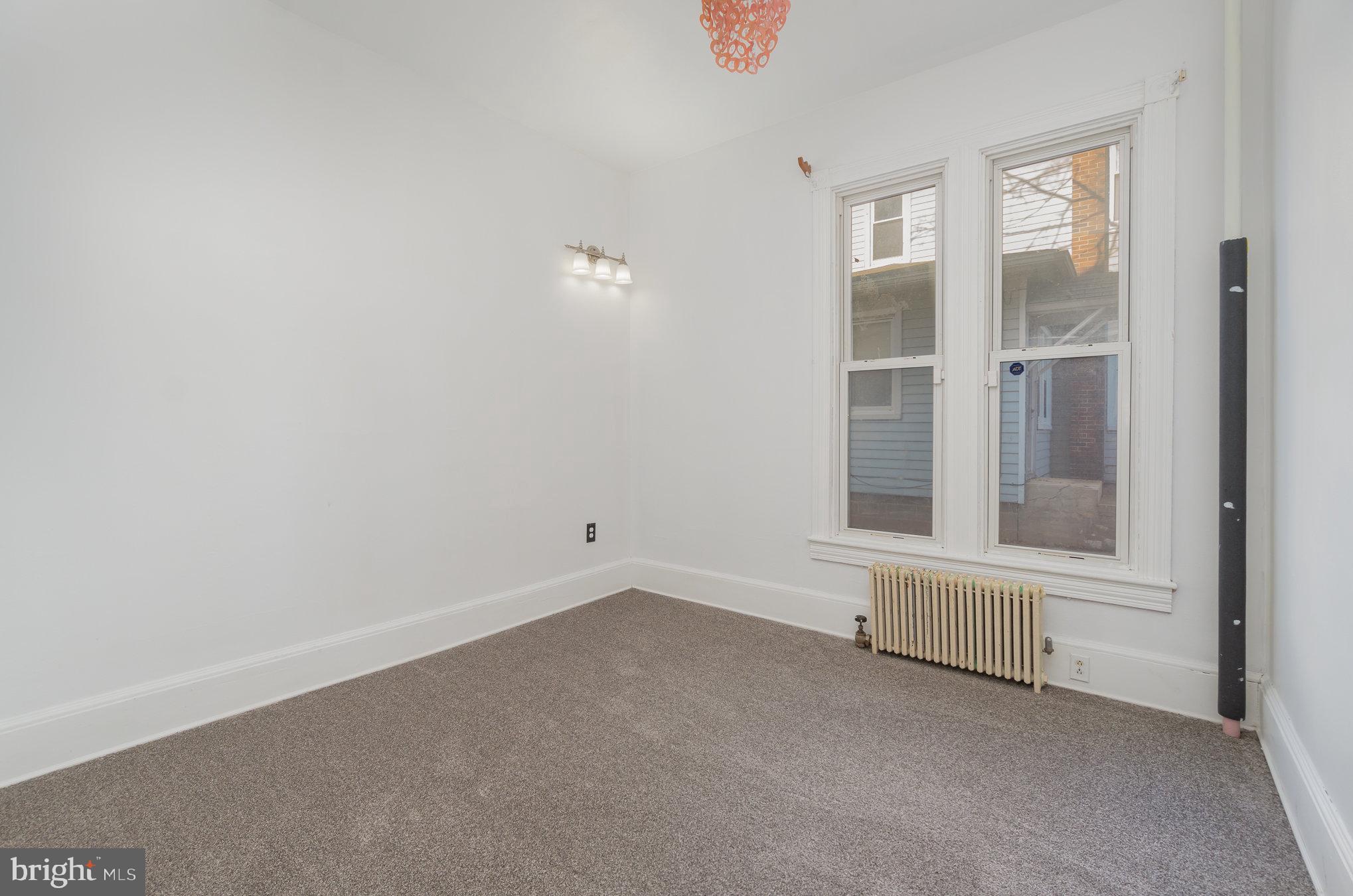 132 East St