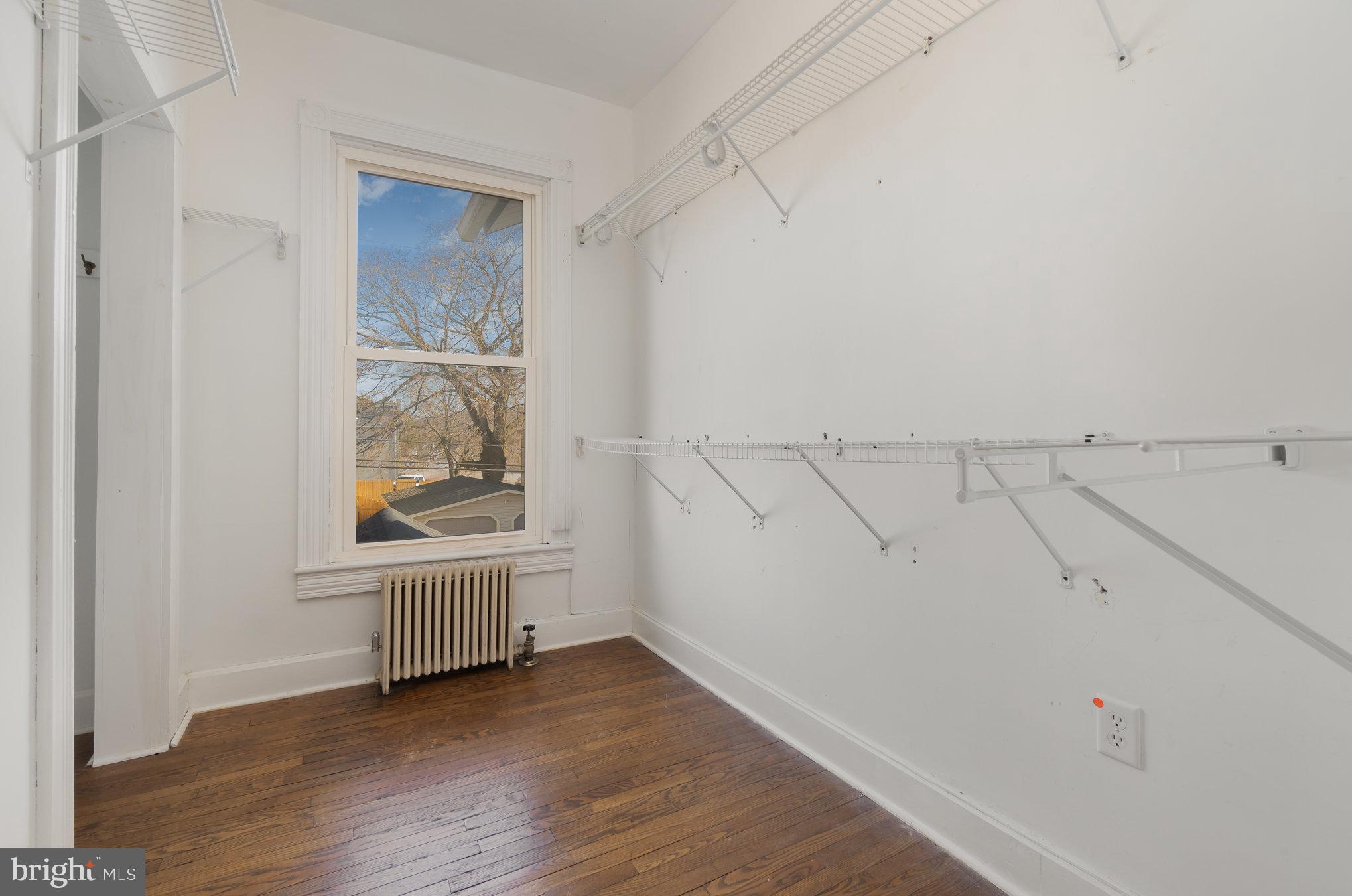 132 East St