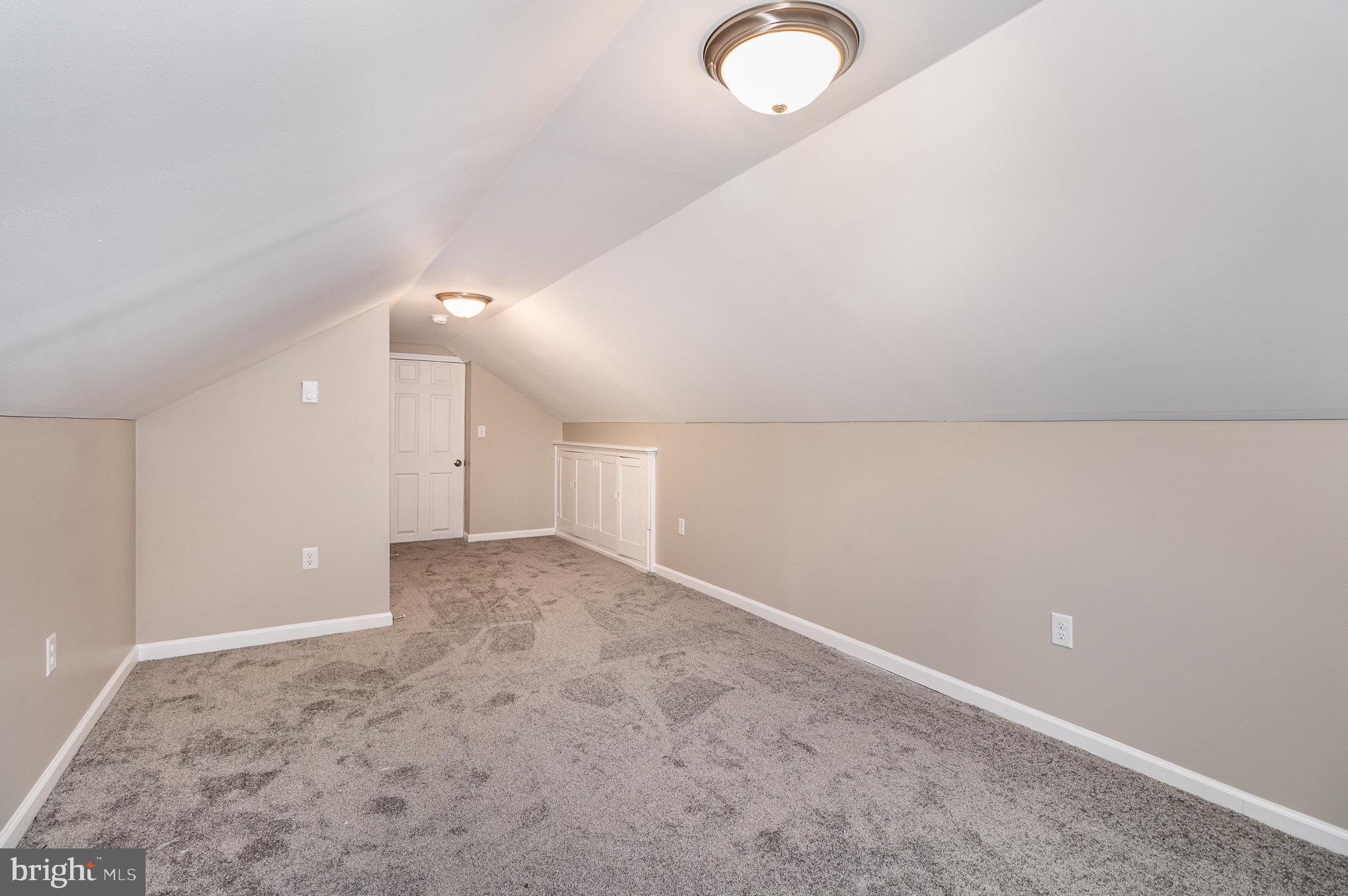 125 Evergreen St